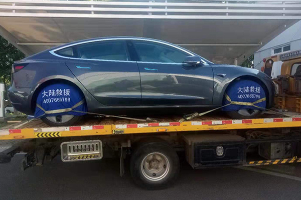 青岛附近高速夜间救援电话