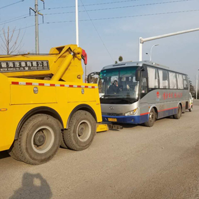 公路汽车抛锚救援